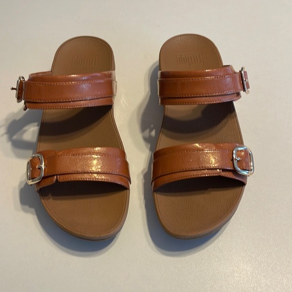 Fitflop lulu Adjustable Leather Slides